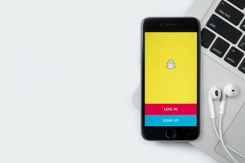 How to Log into Someone’s Snapchat Without Them Knowing
